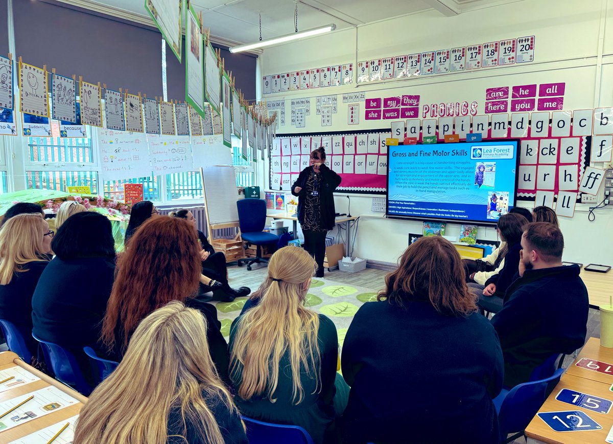 Thank you to @MrsCGonzales for leading our staff meeting this evening focusing on early writing and an Early Years update 💙🙌🏻🩵 @lea_forest_aet @mrsrmurad @AETAcademies @McAuliffeSteph @LFP_Dep @LFP_DHT_MrW @LFP_MissEvans @BirminghamEdu