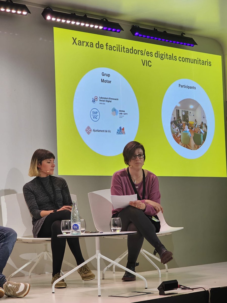 ComunalitatVic's tweet photo. 💻 Avui hem estat a Barcelona presentant el projecte de Xarxa de Facilitadores Digitals de Vic al IV Congrés de Competències Digitals

➡️ La Clara Cusó i la Marta Dachs han participat en la taula de «Competències digitals per la inclusió i cohesió social»

#CCDigital24 #XFDVic https://t.co/H6IrCVN7lS