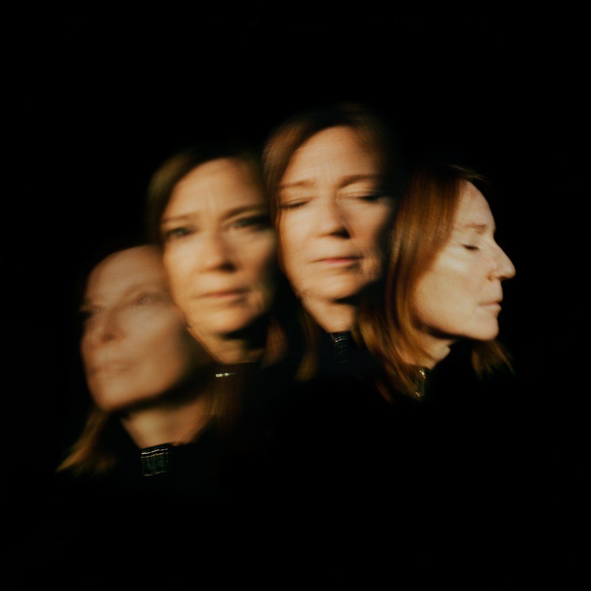 Portishead's @realbethgibbons is releasing her long-anticipated solo album Lives Outgrown on May 17. Listen to the album's latest cut, the big, audacious 'Reaching Out.' thefader.com/2024/04/10/liv…