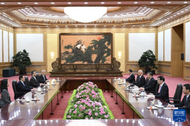 General Secretary Xi Jinping’s met with Ma Ying-jeou in Beijing. As President Xi pointed out, people on both sides of the #Taiwan Strait are all Chinese. There are no knots that cannot be untied, no issues that cannot be discussed, and no force that can separate us. The…