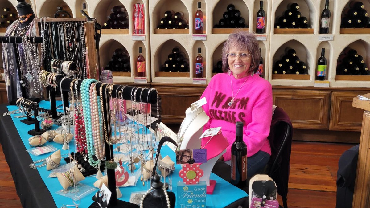 Rusty Nail Winery tweet media