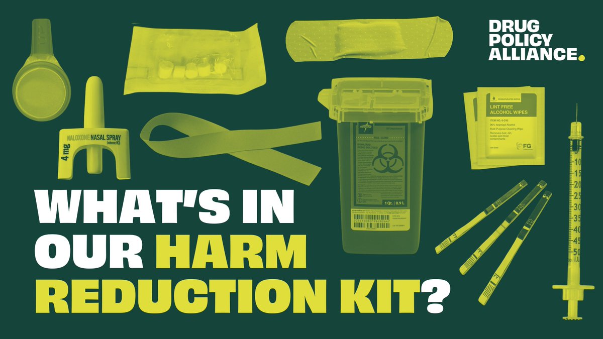 What’s in our harm reduction kit?🧵