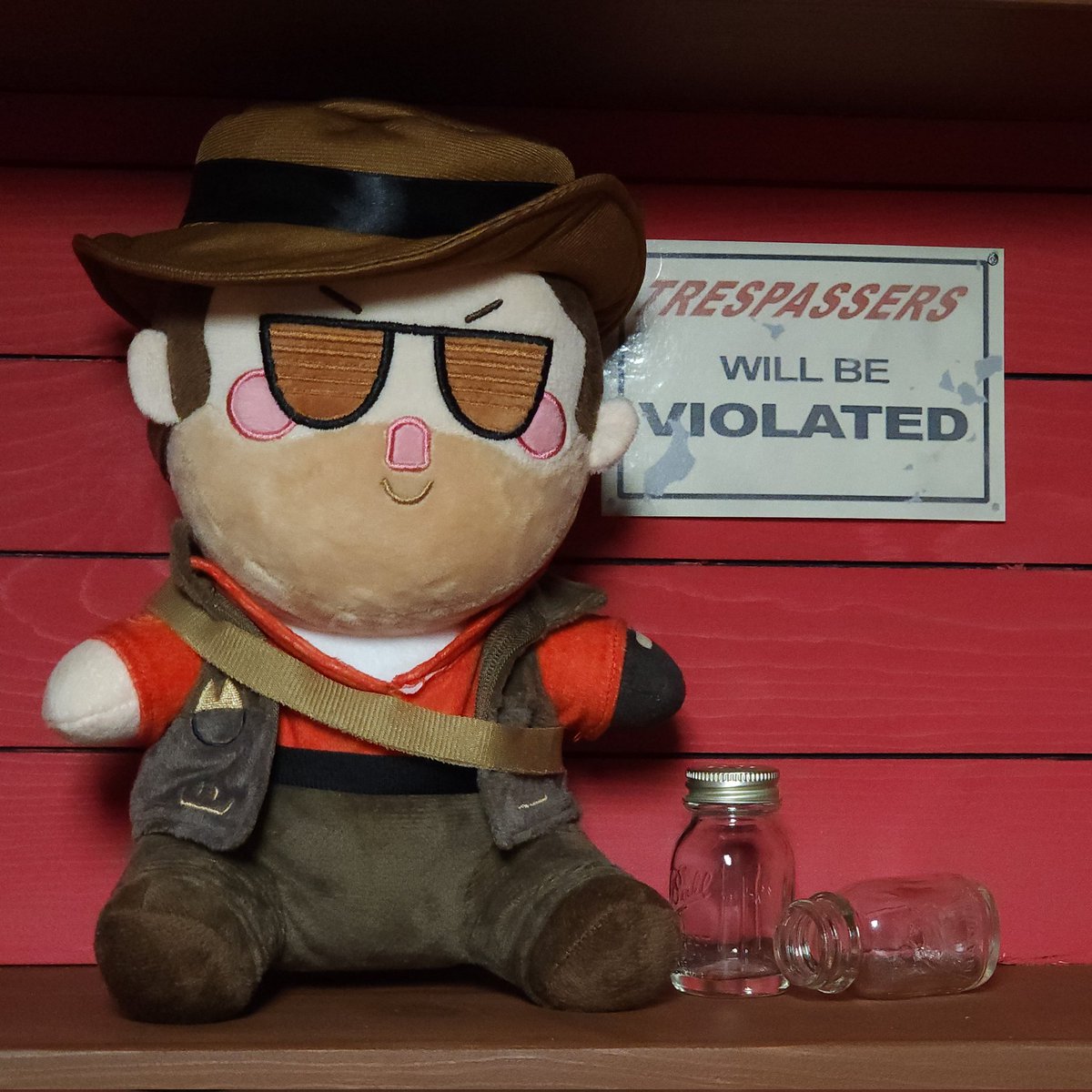 NibletsCriblet's tweet photo. You all know what's about to happen...
#TeamFortress2 #TF2 #plushie #sniper https://t.co/BcVltXy031