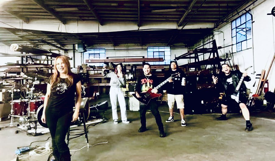 #Deepcuts #metal #Andybash2024 Getting ready for May 11th show at BennyBoy Brewing. Deep Cuts performing an hours worth of molten METAL🤘🏻 #Marsdrumtv