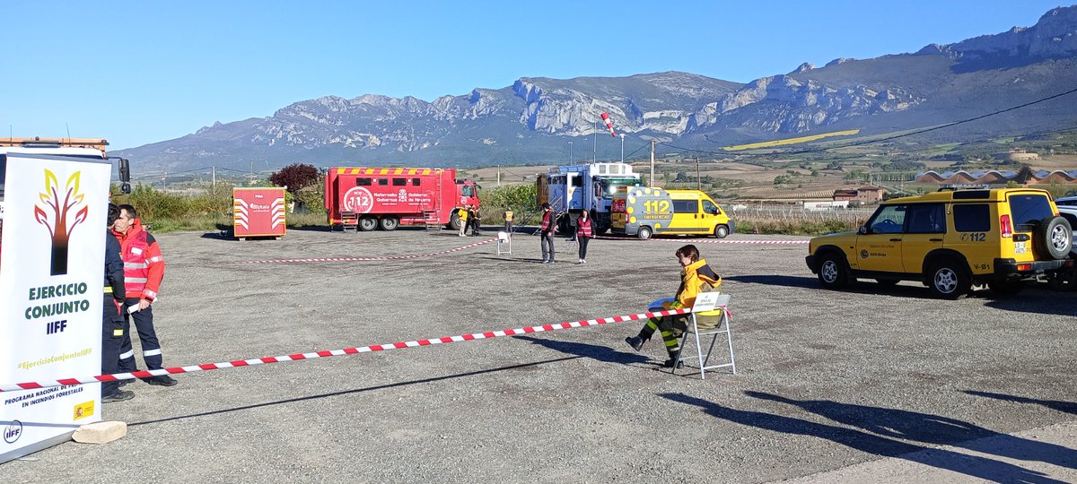 Hoy personal técnico de #INFOCAL #CyL ha participado en Laguardia en un Ejercicio conjunto de #IIFF , organizado por @mitecogob en Formación Especializada para la coordinación de La Rioja, Navarra y País Vasco.