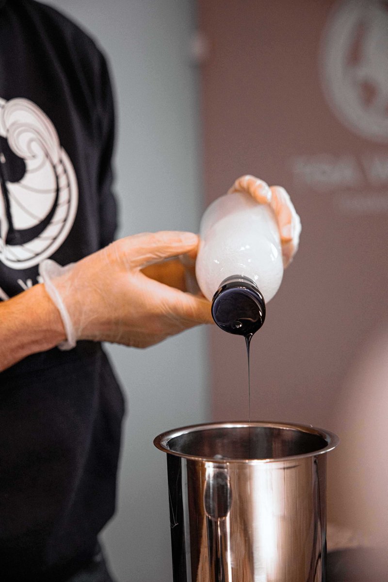 TOAwaters's tweet image. A touch of luxury: Our hand-dipped wax seal is the final assurance of our commitment to delivering you an unmatched bathing experience. #LuxuryTouch #UnmatchedExperience