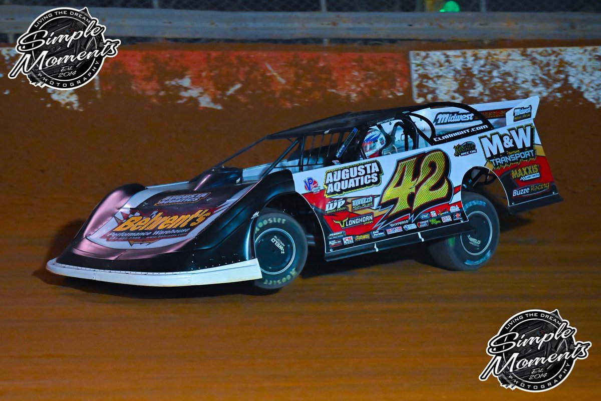 Heading southbound this weekend for a throwdown with @HuntTheFrontSDS! 👊 Our Augusta Aquatics-backed @LonghornChassis returns to action this weekend at All-Tech Raceway (Lake City, FL) for the #SouthboundThrowdown. 🏁 Catch every lap LIVE @HunttheFrontTV.🤘