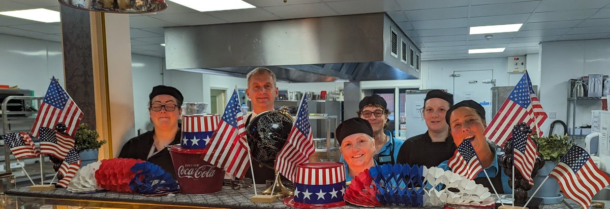 American Diner themed food for the @HA_JnrBoarding & the Senior boarding house @HabsAdamsGS great event enjoyed by all. Thanks to @Misshayleylou86 @leesaowenx @markjargent and the rest of the catering team. #TeamworkMakesTheDreamWork 🇺🇸🌭🥞🛎️🇺🇸🌭🥞🛎️🇺🇸🌭🥞🛎️🇺🇸🌭🥞🛎️🇺🇸🌭🥞🛎️🇺🇸🌭🥞