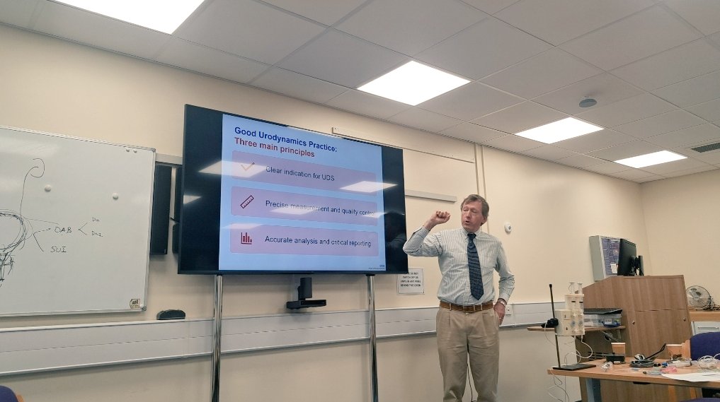 Kicking off UKCS 2024 @UKContinenceSoc in beautiful Cheltenham with the Urodynamics Workshop led by Dr Andrew Gammie and faculty. Quality trace and accurate interpretation are so crucial for optimal management of patients! #UKCS2024