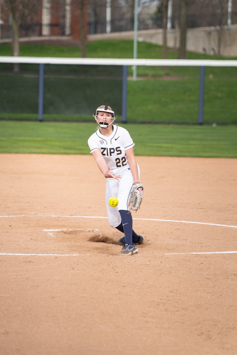 Akron Zips Softball tweet media