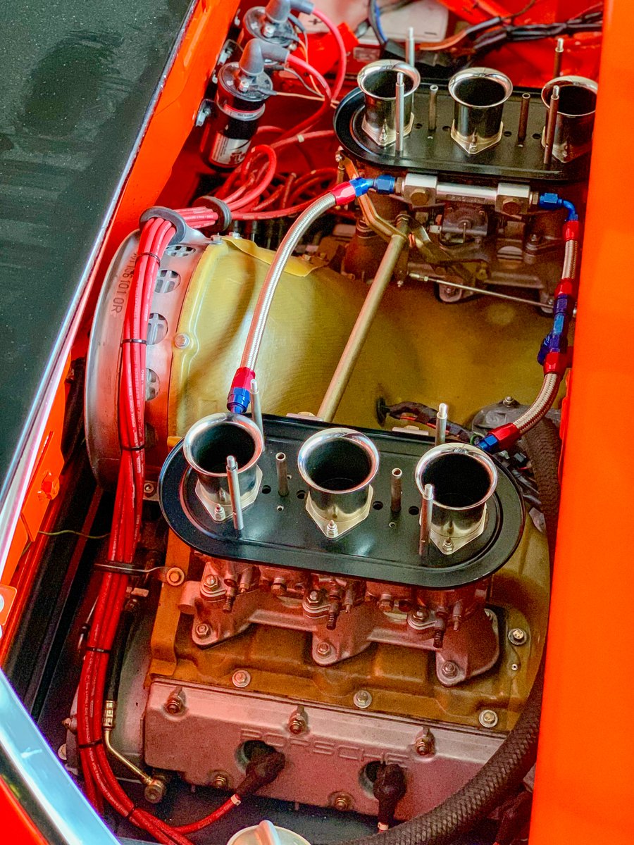 Weber Wednesday... triple-choke carbs can be a pain to tune and maintain, but are magical when running well! #9146 #webers #carbs #porsche #becauseracecar #luftgekuhlt