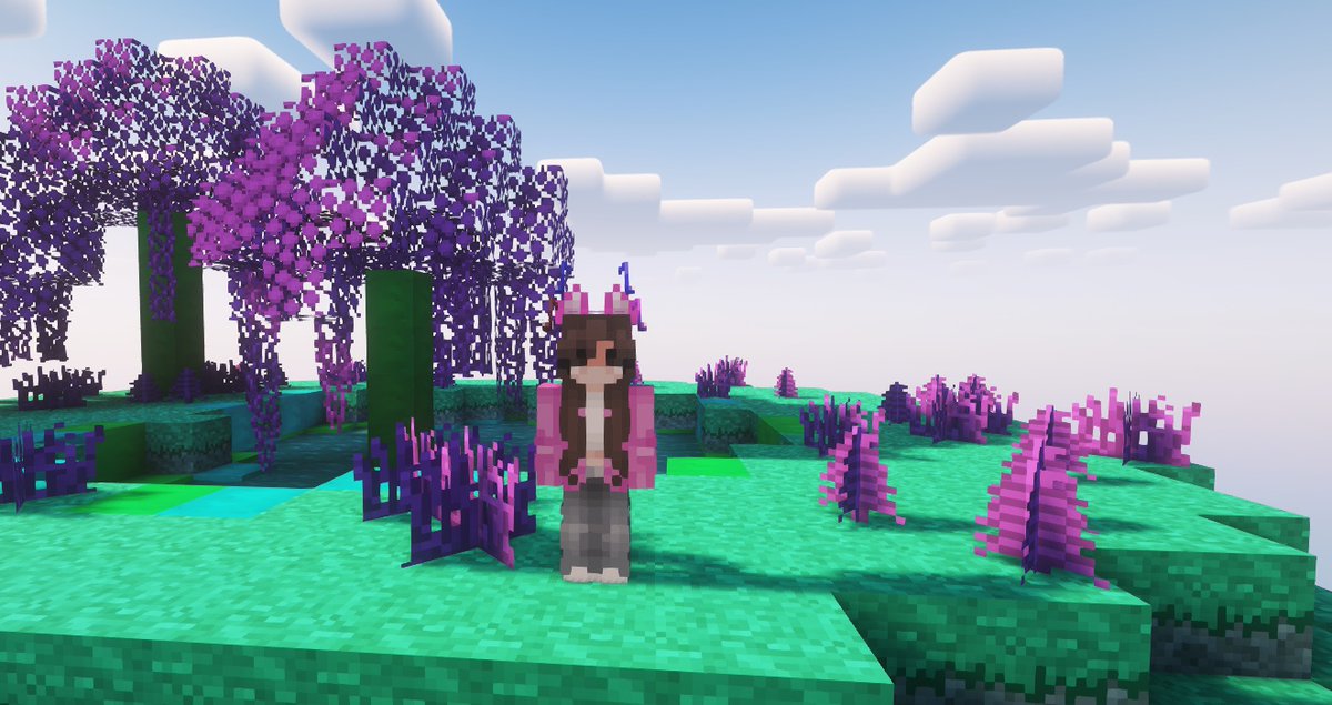 MagicHollowSMP's tweet photo. Howdy Hey! My name is Sakura. I’m a fox/elven hybrid who came to this world via a mysterious storm. Im apart of the chaotic trio. We travel the lands seeking adventure. I am also known as the gremlin of the group.  

Socials: 

https://t.co/APs5Fxd4Zo

https://t.co/3YfxcdAYj2 https://t.co/TzdnSahWhg