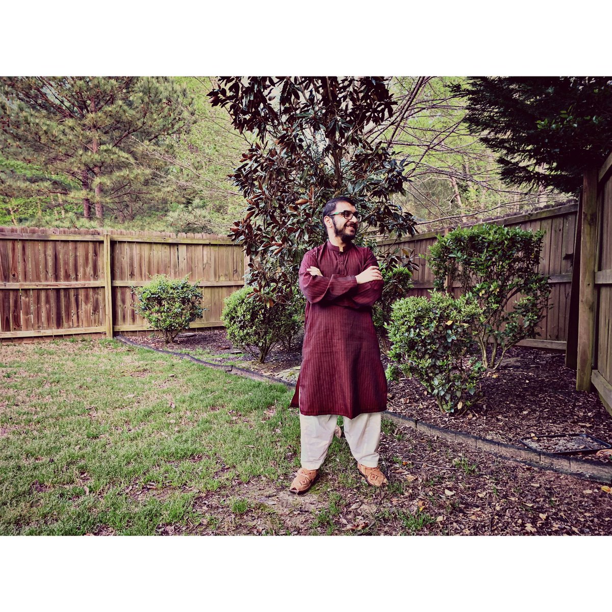 lilali1992's tweet photo. Eid Mubarak! 😊🌙♥️

On this joyous occasion, may your heart be filled with gratitude and your home be filled with warmth. May Allah accept your prayers and grant you forgiveness and peace on this auspicious day. Ameen 🤲🏽 https://t.co/6L3RK3L12X