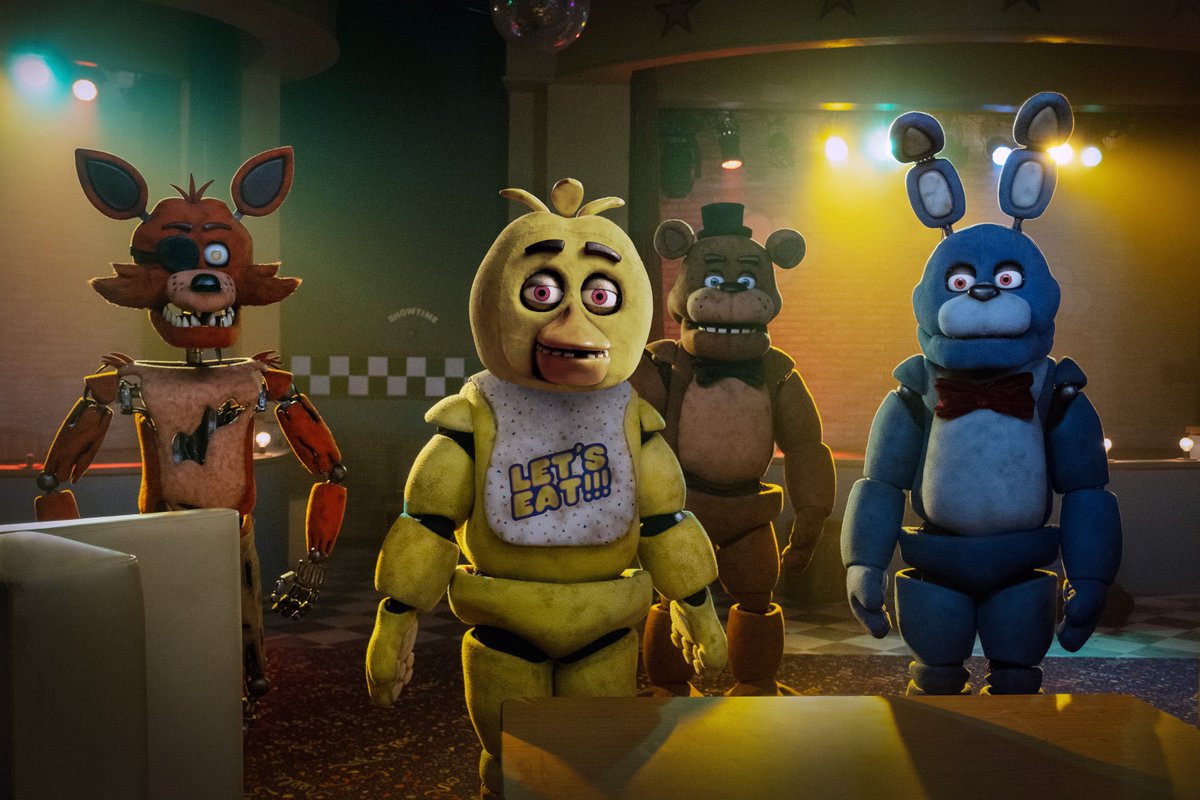 Variety's tweet photo. "Five Nights at Freddy's 2" will open in theaters in the fall of 2025 from Universal and Blumhouse. 
https://t.co/sdZ0HDznPj https://t.co/mu7QrYKKj5