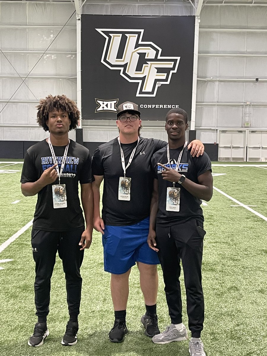 Julian Arthurs (@julianarthurs15) on Twitter photo I had a great time at the UCF spring football practice <a href="/JerisMcIntyre/">Jeris McIntyre</a> <a href="/CoachGusMalzahn/">Coach Gus Malzahn</a> <a href="/CoachHand/">Herb Hand</a> <a href="/RVSharkFootball/">Riverview Football</a> I had a great time at the UCF spring football practice <a href="/JerisMcIntyre/">Jeris McIntyre</a> <a href="/CoachGusMalzahn/">Coach Gus Malzahn</a> <a href="/CoachHand/">Herb Hand</a> <a href="/RVSharkFootball/">Riverview Football</a>