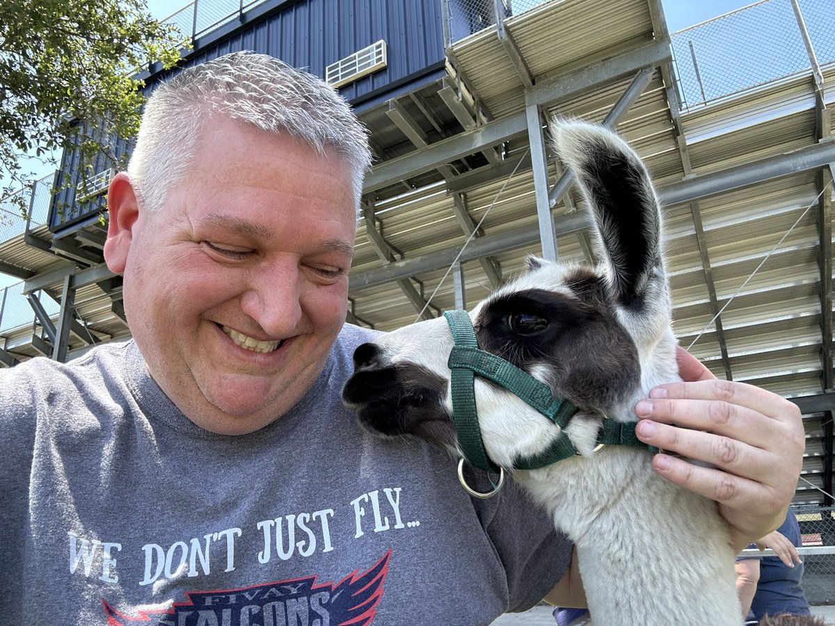 Thank you to Culver’s of Port Richey and Equity Partners Real Estate for supporting Fivay today.  Our staff was treated to our very own on-campus petting zoo and delicious Culver’s custard.