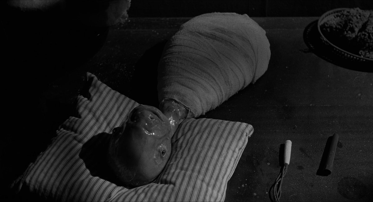 BlackLCult's tweet photo. "Eraserhead" (1977) / Directed by David Lynch https://t.co/z92KFCnSqe