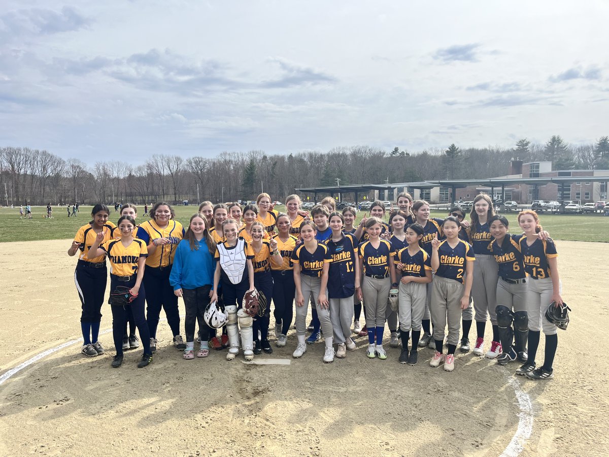 Lexington_Softball_MA tweet media