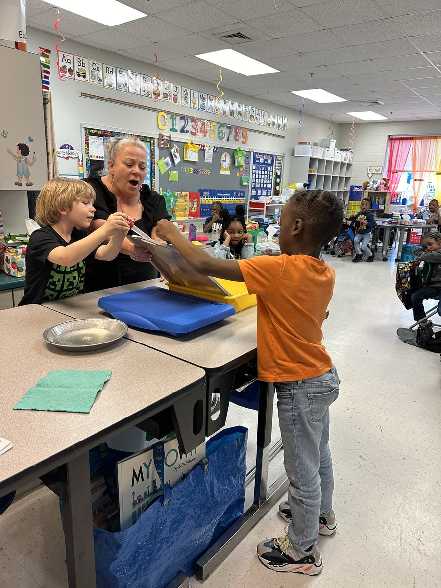 KatelynLeitner1's tweet photo. Mack Benn was on fire with student discourse and hands-on learning today. Students debated their beliefs on certain phenomena, created class food webs, and learned how water flows downstream. #scienceinspires https://t.co/uPswy5wiOO
