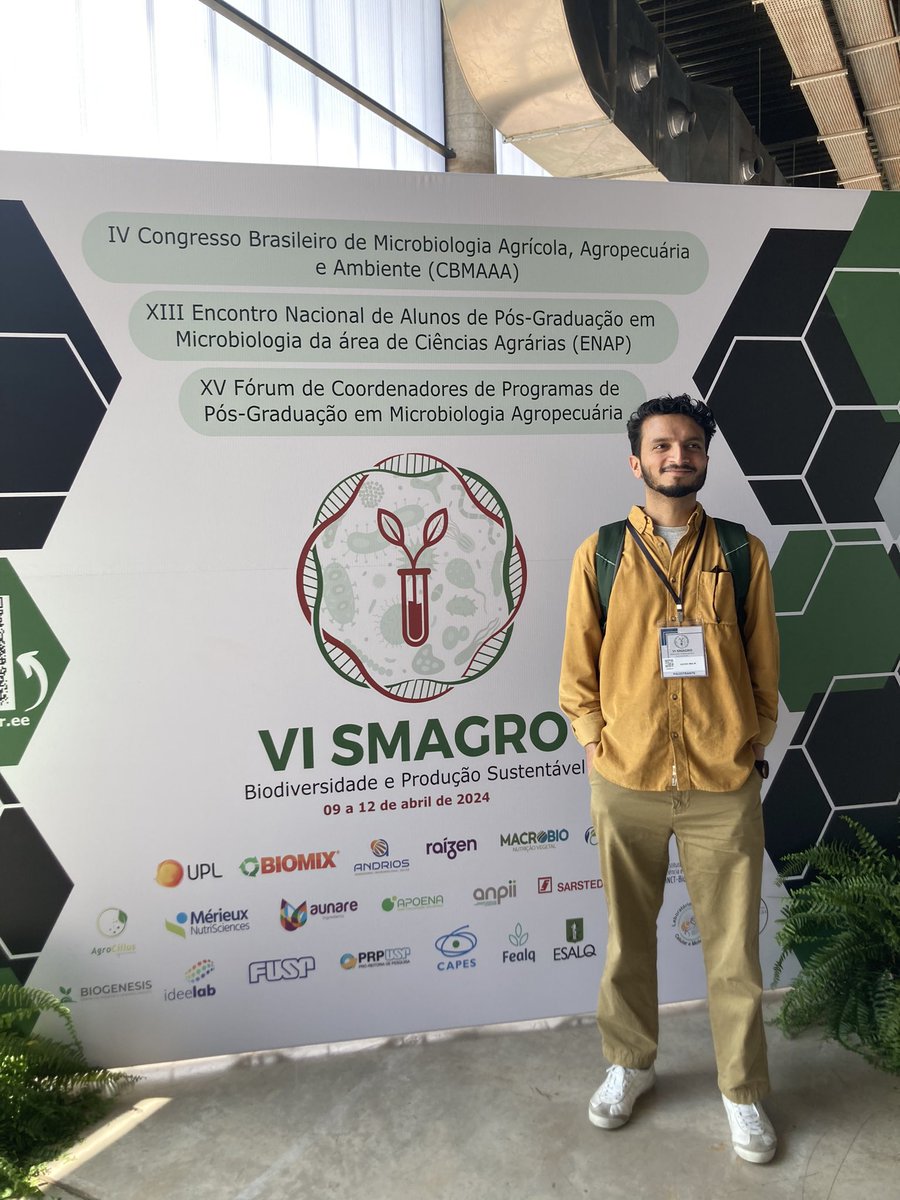 In Brazil, visiting Escola Superior de Agricultura Luiz de Queiroz of University of São Paulo. An excellent symposium of agricultural microbiology organised by ECRs for ECRs. Thanks for the invite @CottaSimone and the SMAGRO organisers.