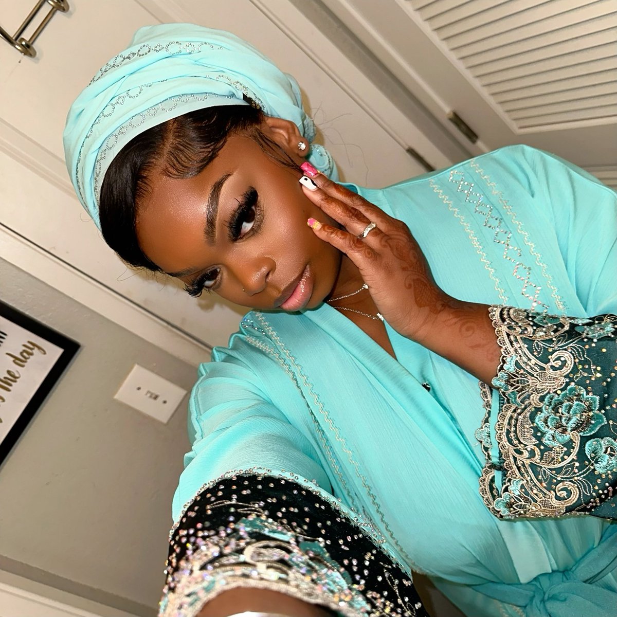 naystaaacks's tweet photo. EID MUBARAK✨ https://t.co/1902vOoohP