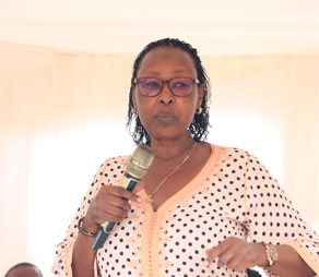 Minister Alice Kaboyo Ramps Up Poverty Eradication Drive in Luwero - #ChimpReportsNews chimpreports.com/minister-alice…