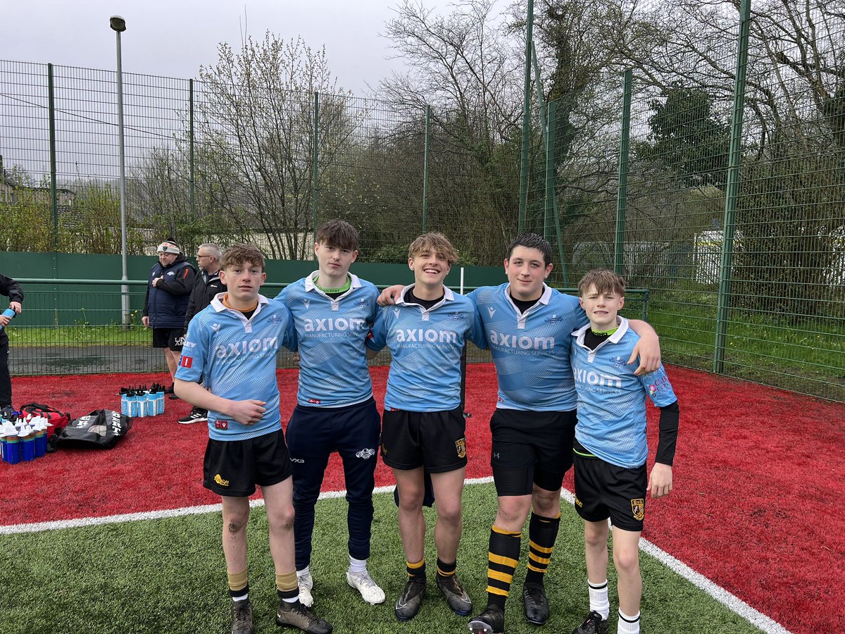 Well Done to the 5 pupils involved with Islwyn U15s EPP this evening! Another competitive evening! 

Nice to see a Meat Pie 🥧 from Ryan & Leo as well!💪🏼 #MakingTheDifference
