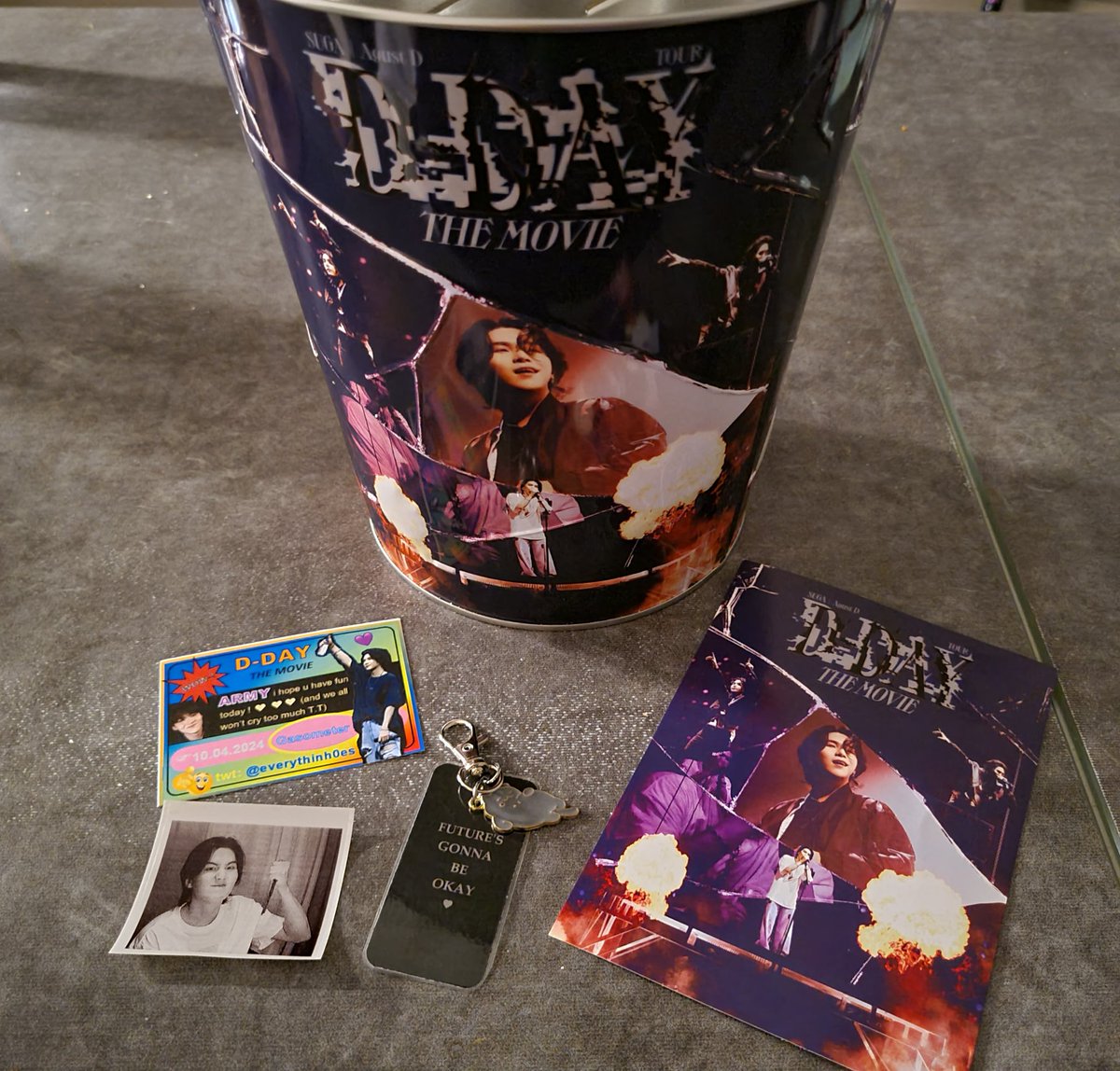 Thank you for the great evening <a href="/Al_so_so333/">Al_so_so</a> and <a href="/LaLaLi_LiLaLa/">LaLaLi 💜🌼🪥</a> and of course thank you @everythinh0es for this cute freebies.
And not forget special thanks to our Yoongi. We miss you all <a href="/BTS_twt/">방탄소년단</a> 
#SUGA #AgustD #슈가 #D_DAY_THEMOVIE