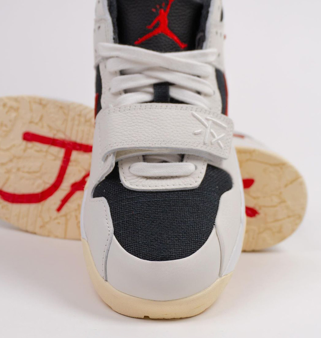 Travis Scott x Jordan Jumpman Jack "University Red"

SEE MORE: tinyurl.com/yc6wdc5z