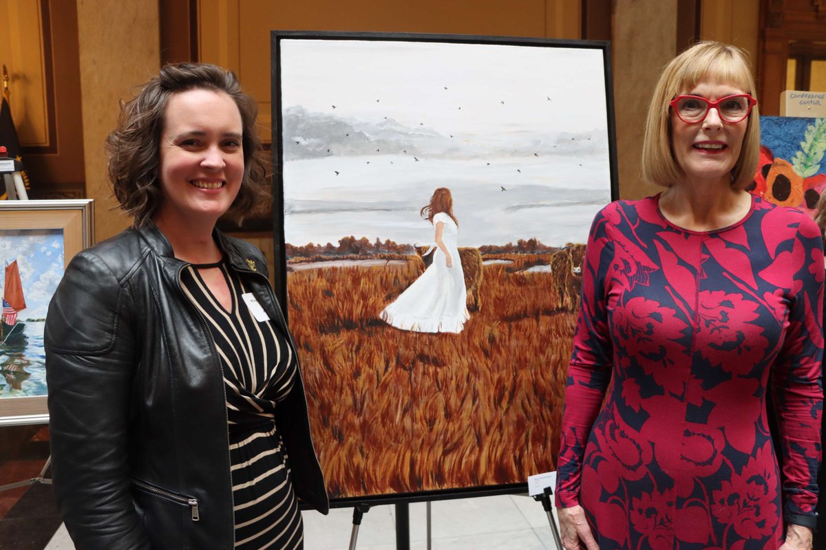 🎨Hoosier Women Artist Wednesday🎨 Missy Chmiel Adams is the talented artist behind “Dreamer” which hangs in my office. Please join me in celebrating and supporting Hoosier Women Artists across our state! Learn more about the HWA program here ➡️ in.gov/lg/ask-suzanne…