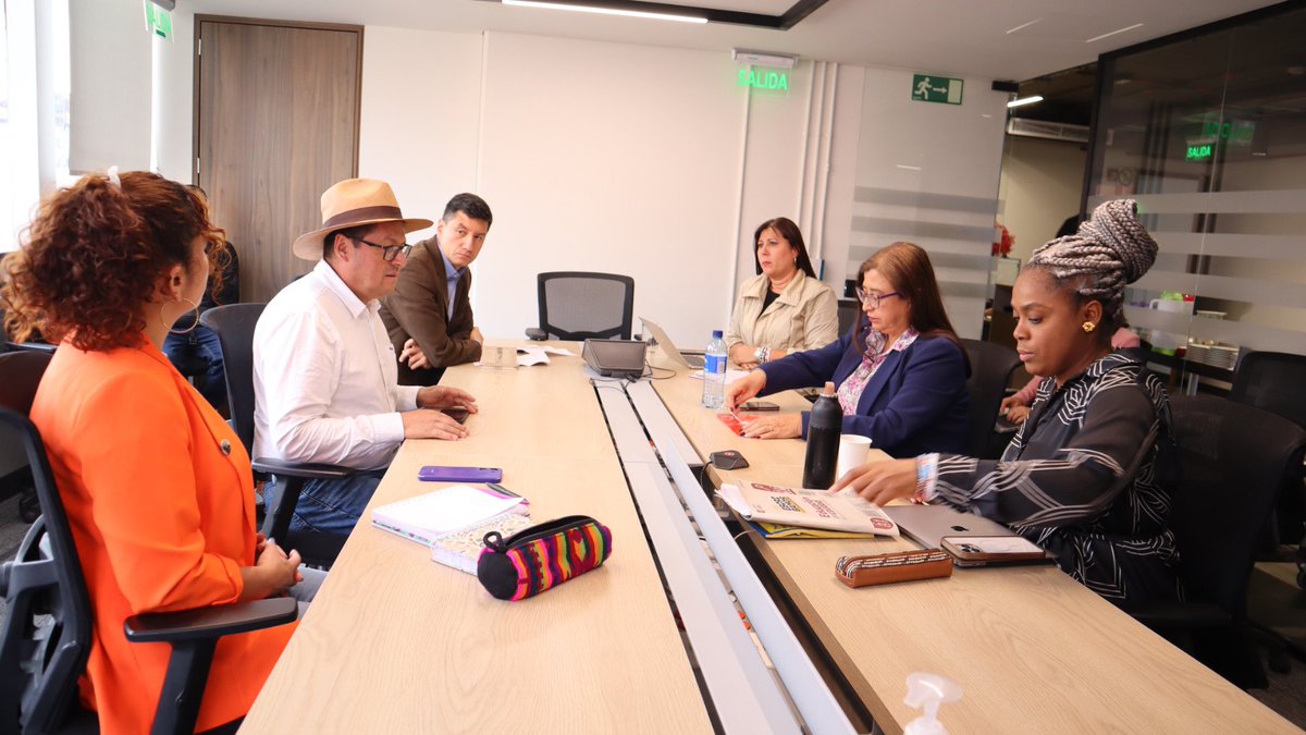Robert Daza Senador Campesino tweet media