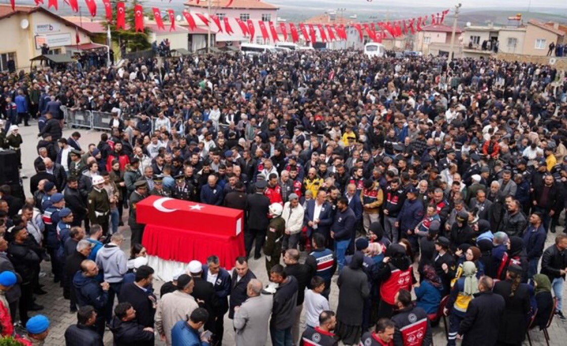 Şehit Piyade Uzman Çavuş Hikmet Aslan

Ruhun şad olsun Yiğidim!