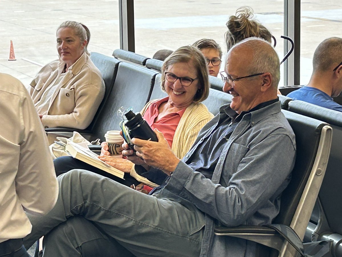 Fresh from <a href="/BostonLogan/">Boston Logan International Airport</a>, this afternoon we welcomed the start of nonstop seasonal service linking The Hub and #MermaidCity via <a href="/SpiritAirlines/">Spirit Airlines</a>. We welcomed in a full A320 and surprised outbound travelers with gift bags and a going-away spraydown from ORF’s airport firefighters.