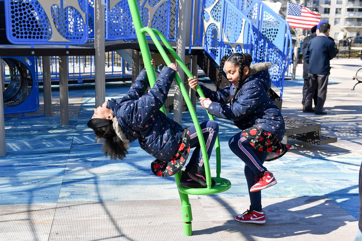 Have a photo of a favorite sibling memory in a park? Share it with #LoveMySiblingsNYC!