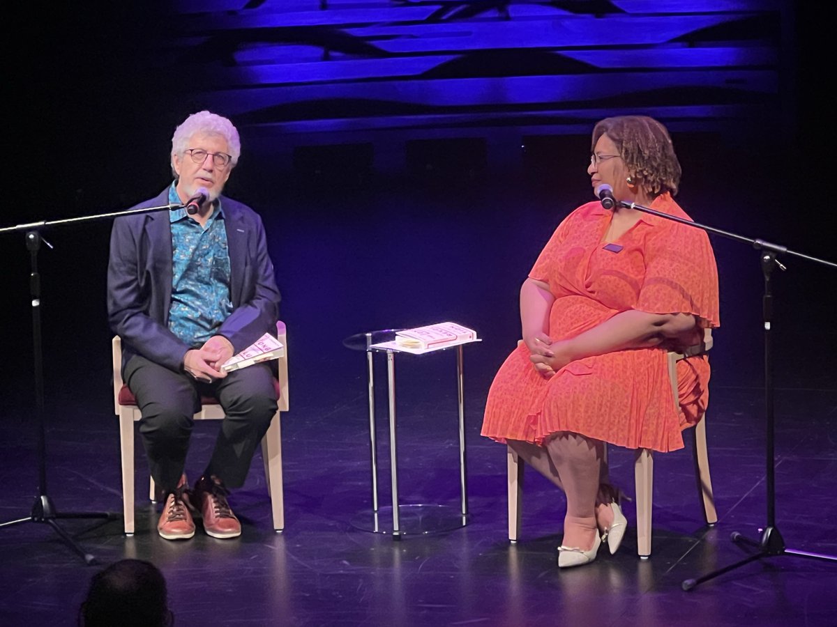 Last night, Todd London and Hana Sharif shared their memories and reflections of Zelda Fichandler at @arenastage. Zelda's writings on theater are collected in The Long Revolution: Sixty Years on the Frontlines of a New American Theater from TCG Books. indiepubs.com/products/the-l…