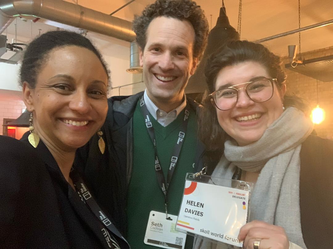 EPLeaders's tweet photo. The energy is tangible #Skollwf #Day2 as leaders, innovators, and storytellers boldly discuss necessary changes across sectors. The need to elevate and empower young changemakers is critical. Thank you to #TheSidebar for curating a space for collaboration and connection. https://t.co/yr2OdC7cs2