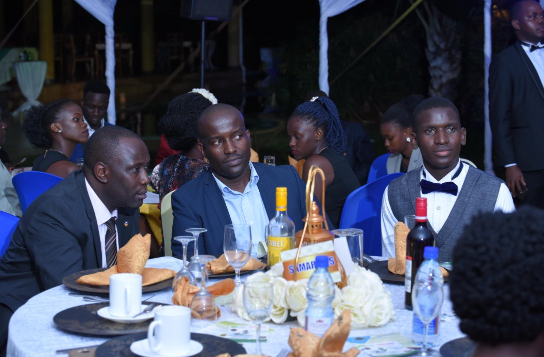 At the end of the day we are great friends & brothers. We hosted @mnamanya @fgkyaka #RonKamara at a dinner in 2019. The rest is just banter. Hoping you are enjoyed your Eid celebrations @munlex50 @TheSMACKLeague @TonyNatif @odagacharles @ngonianz @ngonians