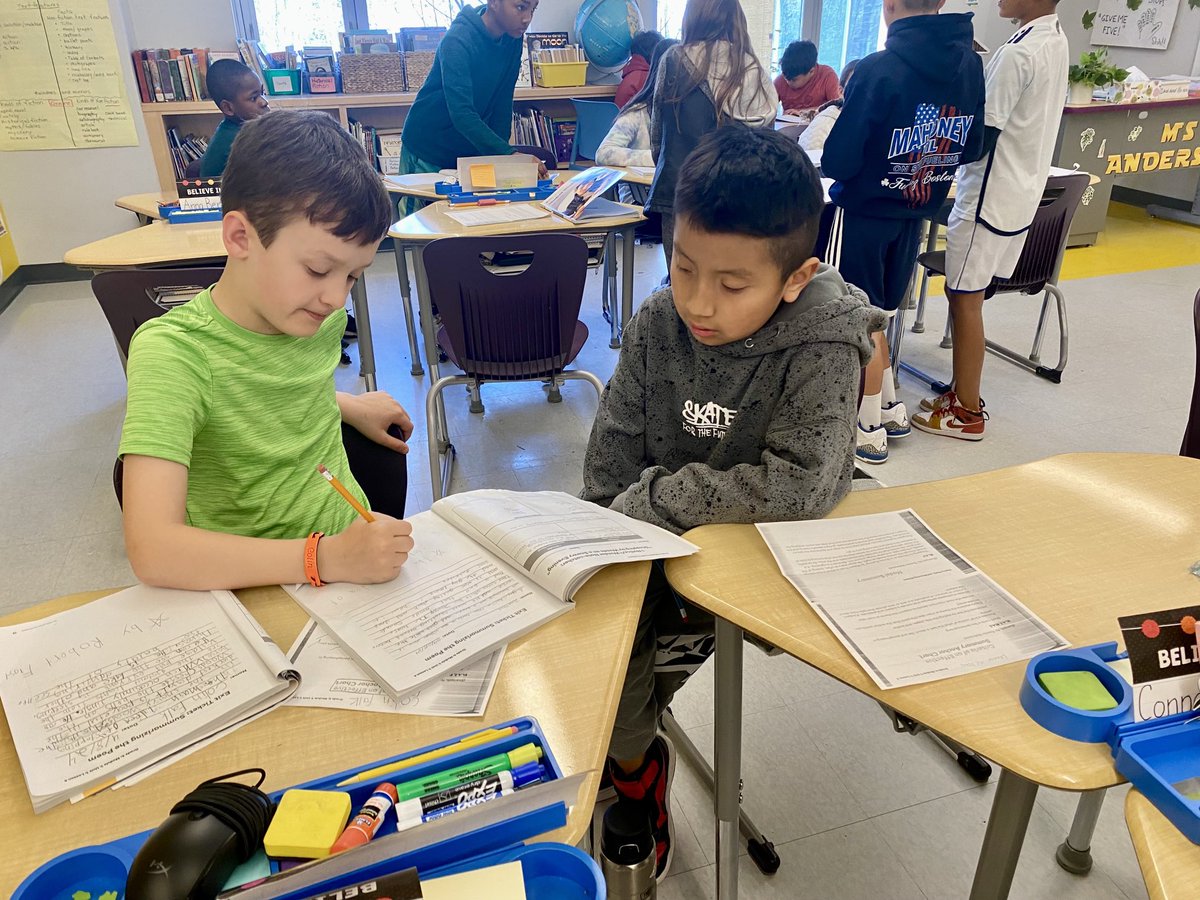 Ann Christine tweet media