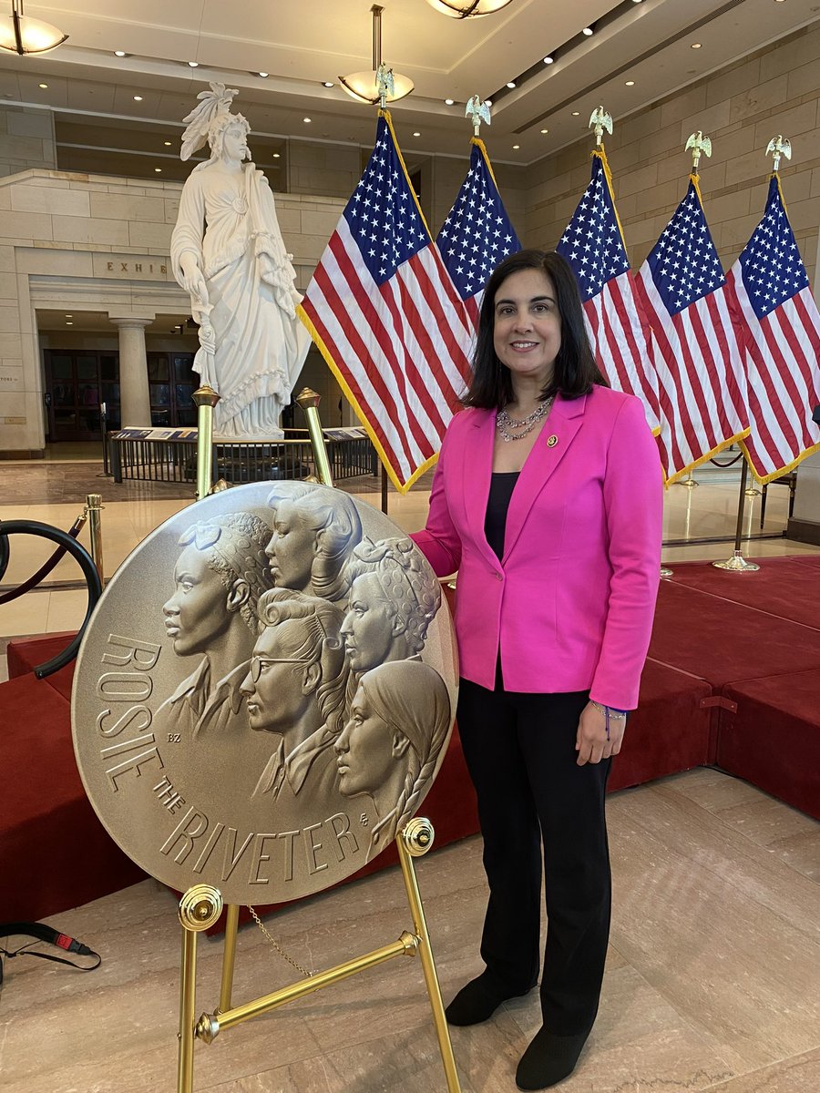 Nicole attended today's Congressional Gold Medal Ceremony honoring America’s Rosie the Riveters who, during WWII, took up jobs at factories to make fighter jets & military equipment to support the wartime effort that led to victory. We can learn a lot from a generation in which…