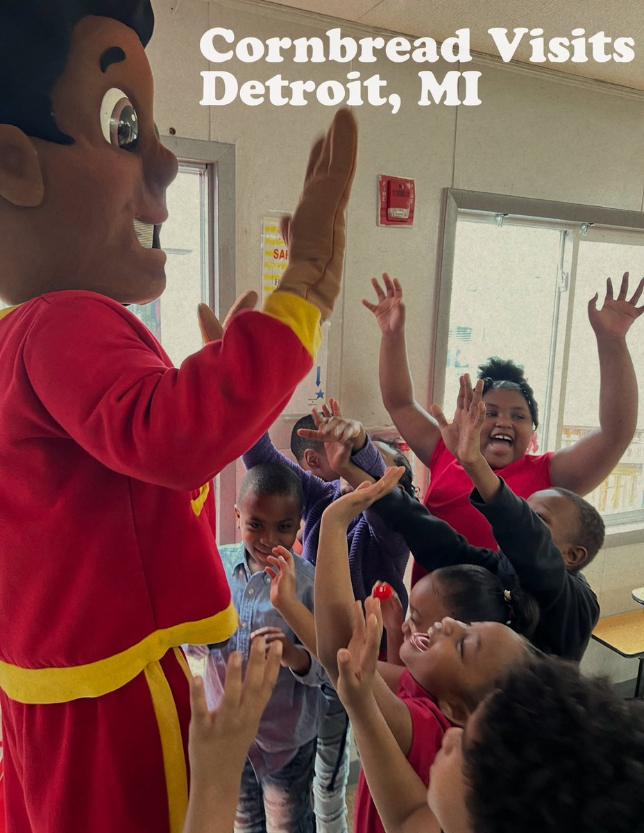 If a picture is worth a thousand words, this picture says it all!! Thoroughly enjoyed our visit and all the amazing students in Detroit Community Schools. And thank you for purchasing the entire Cornbread series for your students 🙏🏾. #Teacher #chapterbooks #Principal