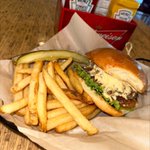 Photo by Target Field Eats (@TFEATS)