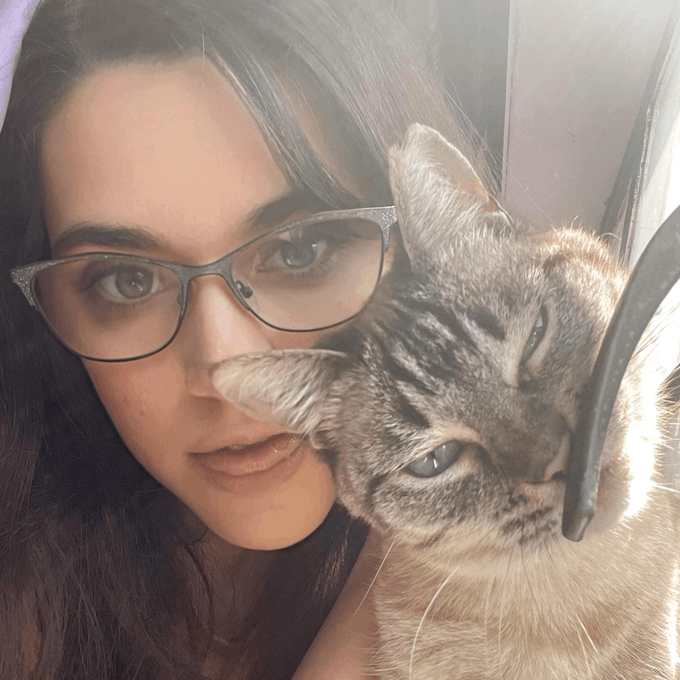 Me: Okay Ashcloud show everyone how pretty you are.  Ashcloud: https://t.co/R895O6qA89<a href="/tag/nationallinemanappreciationday"class="tags"><span>#nationallinemanappreciationday</span></a>