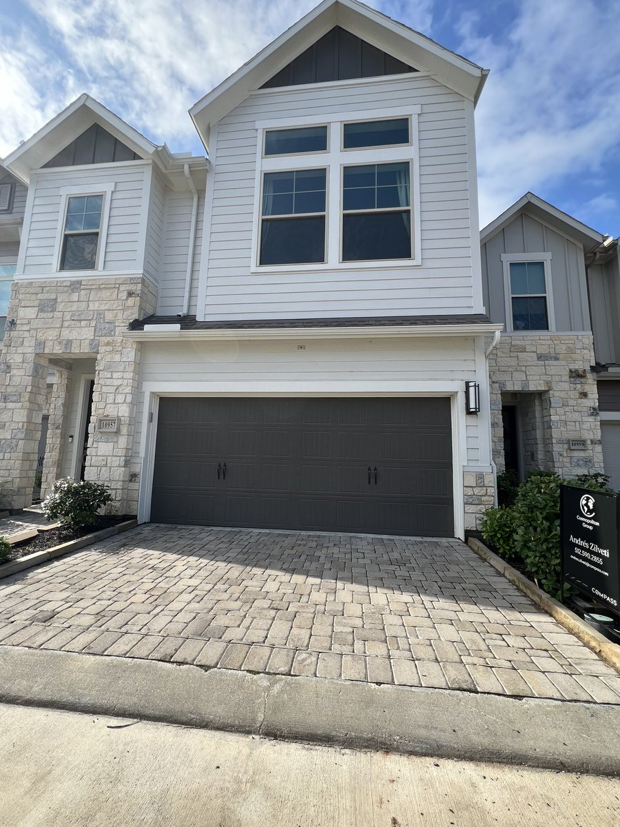 I’m excited to announce that this beautiful home is coming soon! I can’t wait to show you the inside! Tons of beautiful upgrades including a putting green, waterfall island, and so much more. Open house this weekend from 1-3 pm. Give me a call to find out more at 512-590-2855