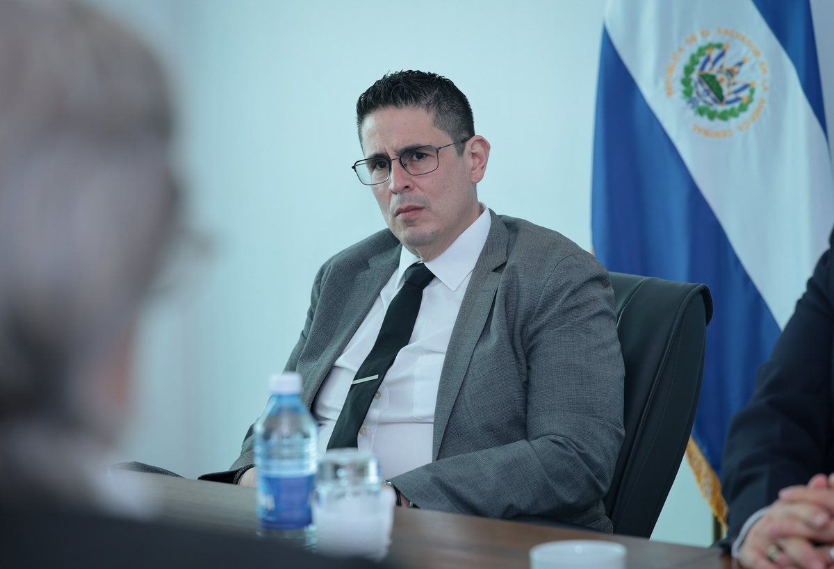 Dirección de Energía, Hidrocarburos y Minas tweet media