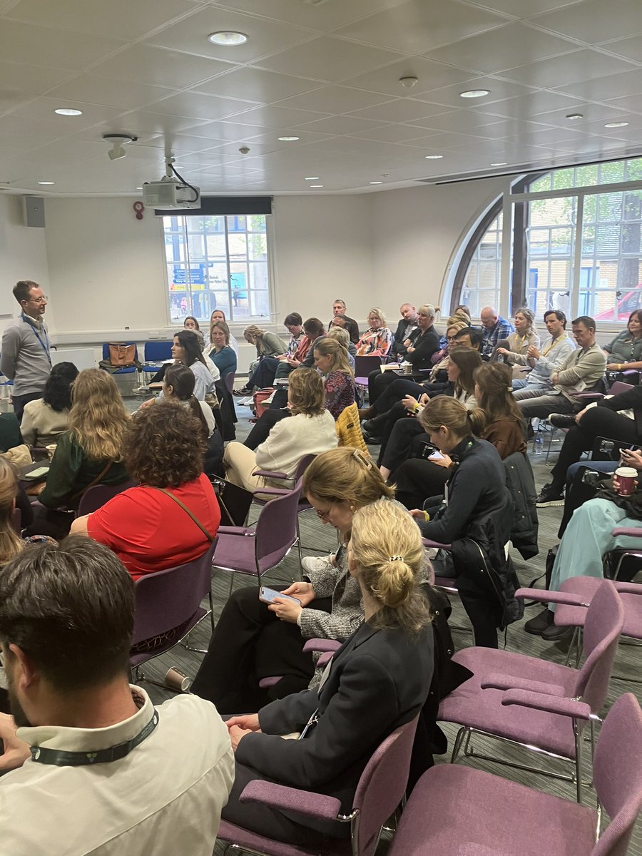 Lara Ritchie tweet media