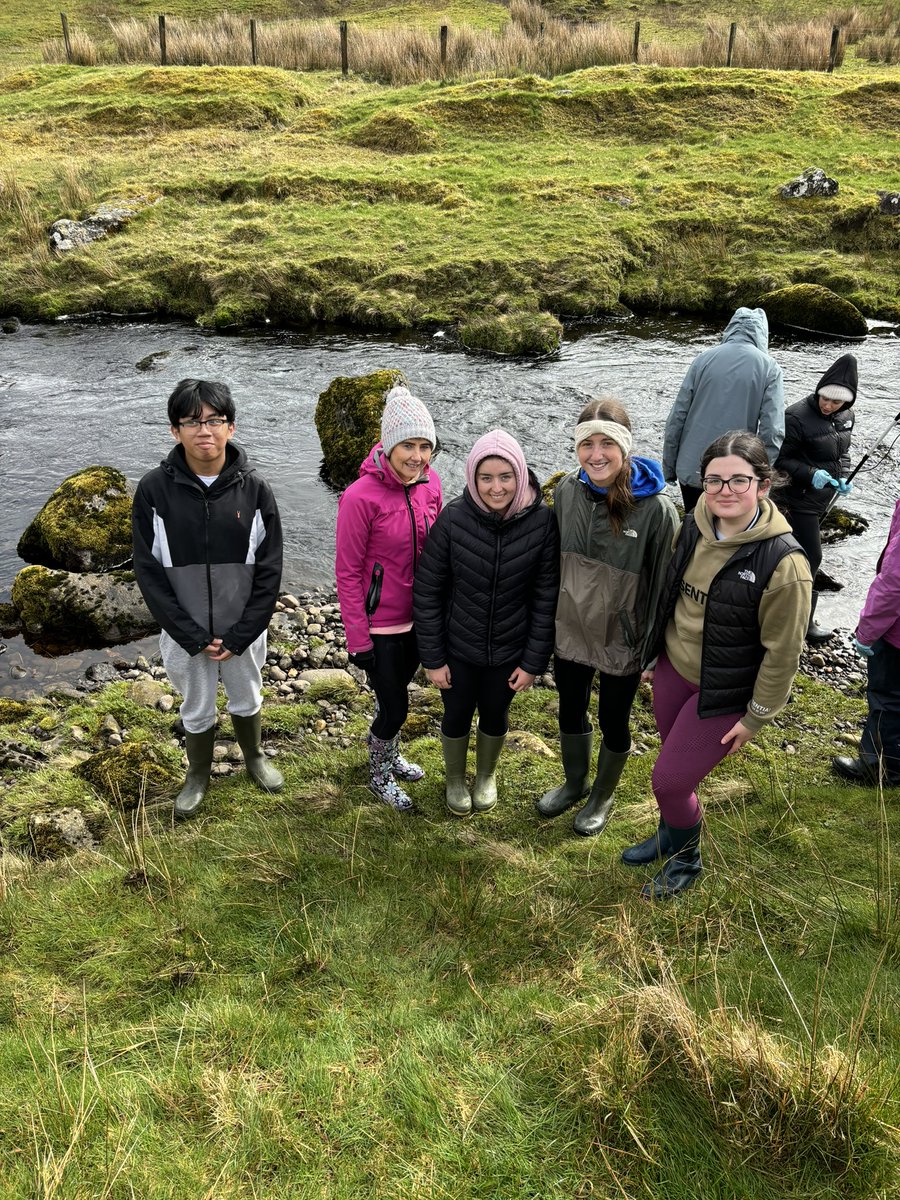 🚌 Geography Field Trip 🌍 Our Year 12 & 13 Geography students headed to Cushendun on Tuesday! They visited the Glendun River, investigating changing channel characteristics as outlined in their GCSE and A Level specifications. A great trip helping to apply new information!👏