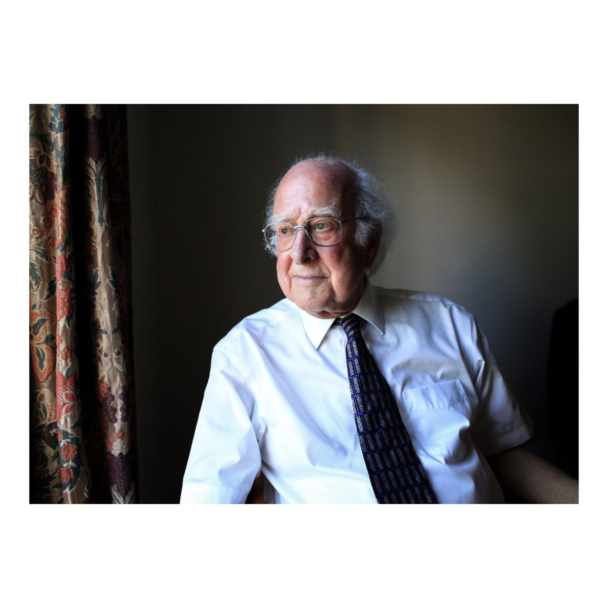 Sad to hear about the passing of Professor Peter Higgs. I had the opportunity to photograph him in Bristol a few years ago. I only had two minutes with him but still really like this photo. #professorhiggs