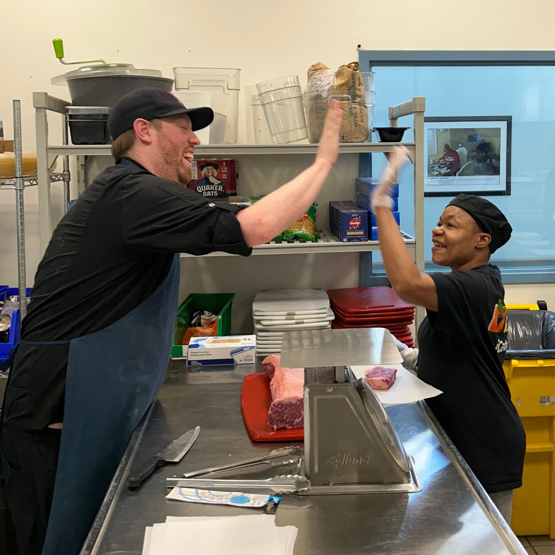 Yesterday, Chef Corey Carter of @BostonChops joined Pine Street's @icaterboston trainees to instruct them in the art of hand-cutting New York strip steaks & sous vide cooking techniques. Learning how to handle & prepare specific cuts of protein is crucial for these future chefs.