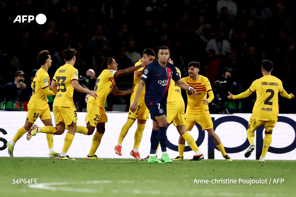 Le Paris SG s'est incliné face au FC Barcelone (3-2) au Parc des Princes en quart de finale aller de Ligue des champions, où les deux équipes se sont rendu coup pour coup #AFP