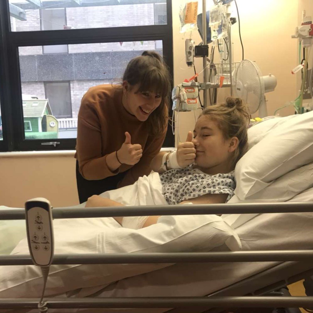 At 15 years old, Rosie had been experiencing tummy pain and bloating. She had no idea it was ovarian cancer. 'My experience has driven me to a career in nursing. I was grateful to have amazing nurses. I want to be that for someone else.' Rosie's story 👉 bit.ly/3J9uCv4